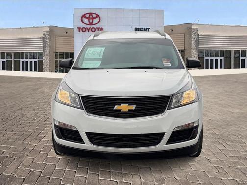 2017 Chevrolet Traverse LS
