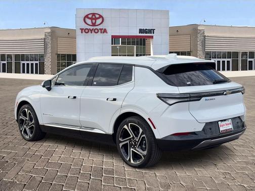 2025 Chevrolet Equinox EV LT