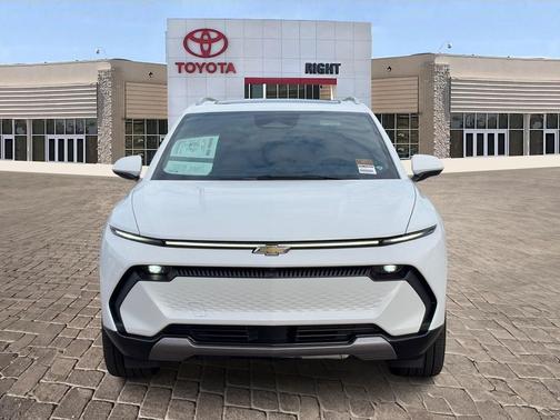 2025 Chevrolet Equinox EV LT