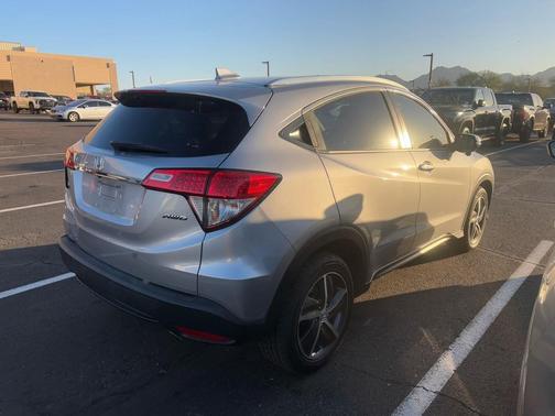 2022 Honda HR-V EX