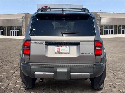 2025 Toyota Land Cruiser Base