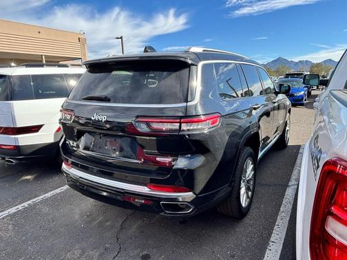 2021 Jeep Grand Cherokee L Summit