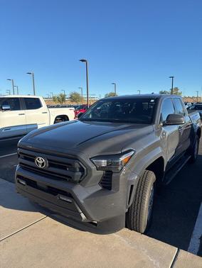 2024 Toyota Tacoma SR5