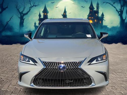 2021 Lexus ES 300h Base