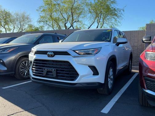 2025 Toyota Grand Highlander XLE