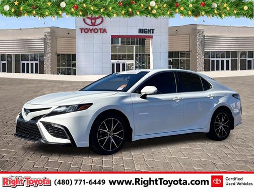 2023 Toyota Camry SE