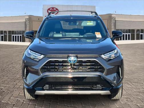 2023 Toyota RAV4 Hybrid SE