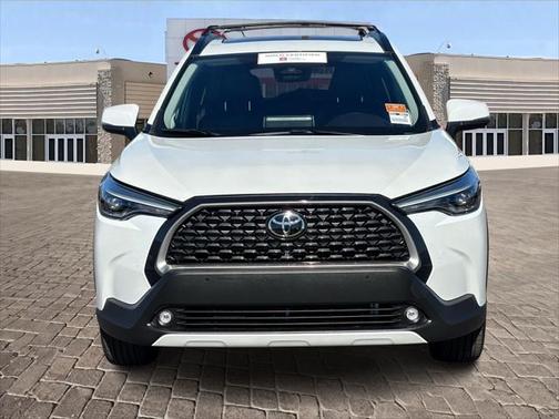 2024 Toyota Corolla Cross XLE