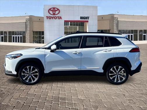 2024 Toyota Corolla Cross XLE