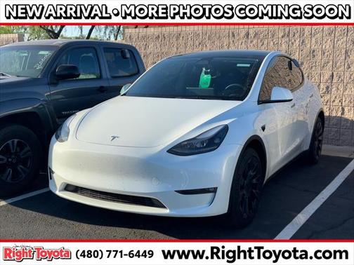 2023 Tesla Model Y Long Range Dual Motor All-Wheel Drive