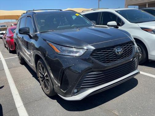 2023 Toyota Highlander XSE