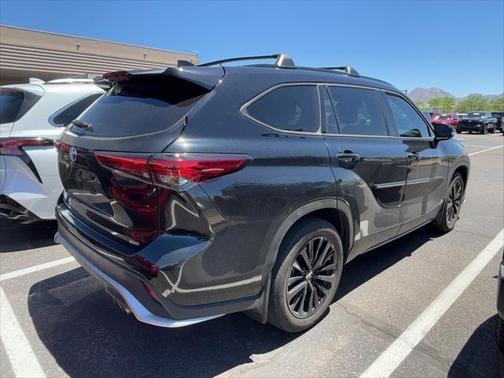2023 Toyota Highlander XSE
