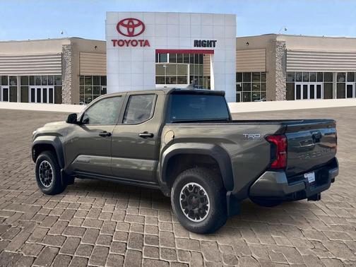 2025 Toyota Tacoma TRD Off-Road