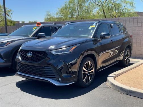 2022 Toyota Highlander XSE