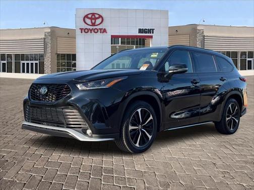 2022 Toyota Highlander XSE