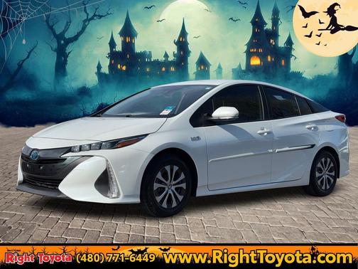 2022 Toyota Prius Prime LE