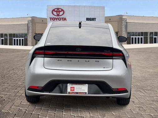 2024 Toyota Prius XLE