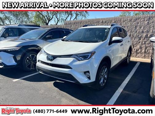 2018 Toyota RAV4 Hybrid SE