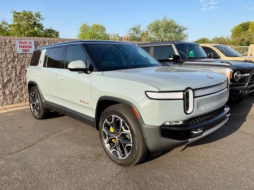 2023 Rivian R1S Launch Edition