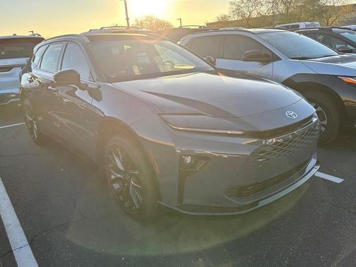 2025 Toyota Crown Signia Limited