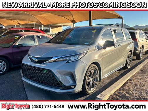 2023 Toyota Sienna XSE 7 Passenger
