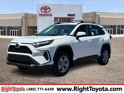 2025 Toyota RAV4 Hybrid LE