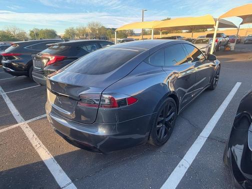 2021 Tesla Model S Long Range
