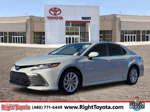 2024 Toyota Camry LE