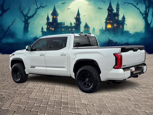 2025 Toyota Tundra Hybrid Platinum