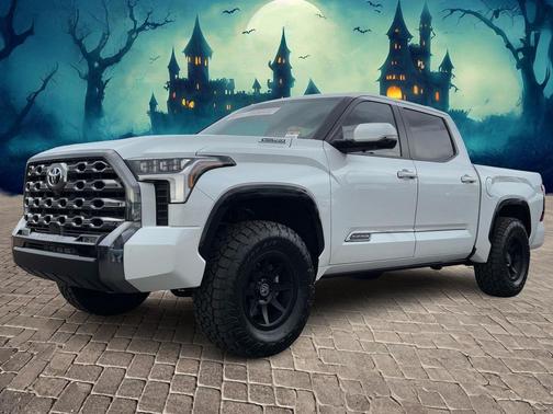 2025 Toyota Tundra Hybrid Platinum