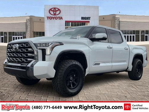 2025 Toyota Tundra Hybrid Platinum