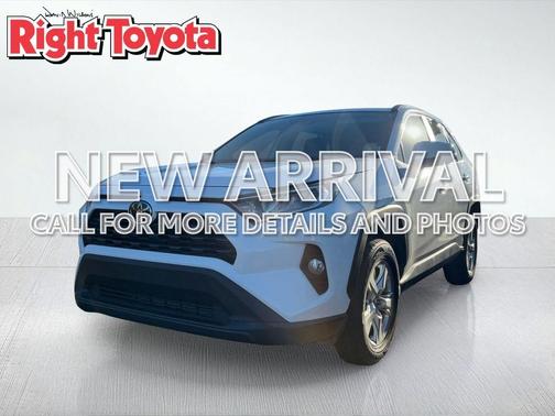 Super White 2021 Toyota RAV4 XLE