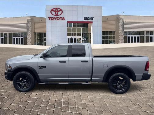 2022 RAM 1500 Classic Warlock Quad Cab 4x4 6'4' Box