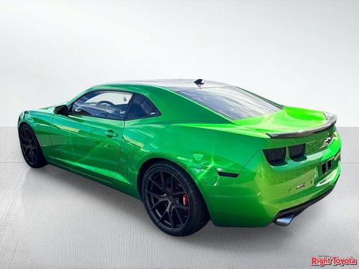 Synergy Green Metallic 2011 Chevrolet Camaro 2SS