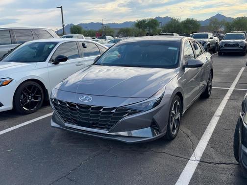 2021 Hyundai ELANTRA Limited