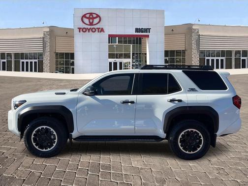2025 Toyota 4Runner TRD Off Road