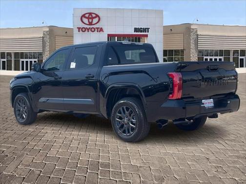 2025 Toyota Tundra Hybrid Platinum