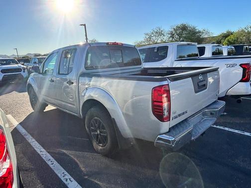 2021 Nissan Frontier SV