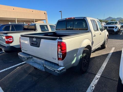2021 Nissan Frontier SV