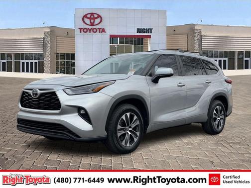 2023 Toyota Highlander XLE