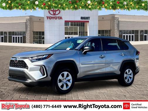 2023 Toyota RAV4 LE