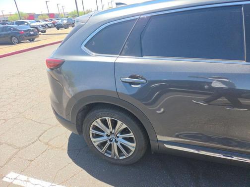 Machine Gray Metallic 2023 Mazda CX-9 Signature