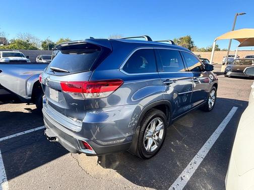 2017 Toyota Highlander Limited