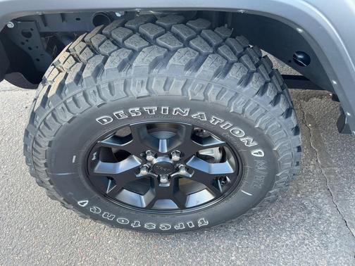 2023 Jeep Wrangler Willys