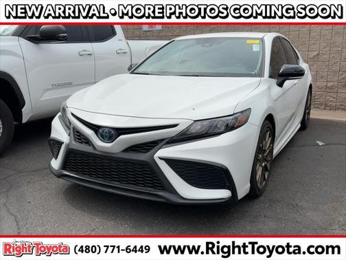 2023 Toyota Camry SE