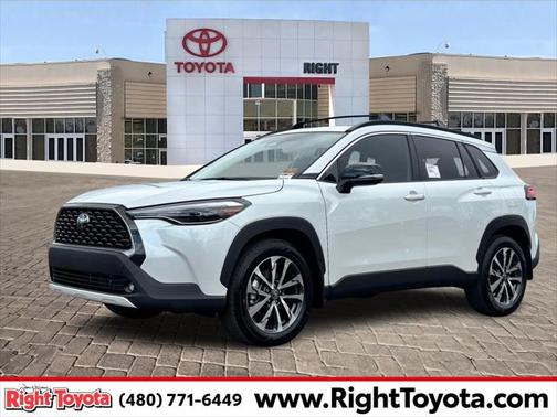 2025 Toyota Corolla Cross XLE
