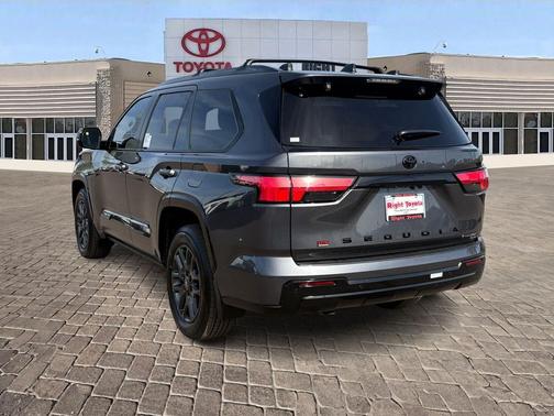 2026 Toyota Sequoia Platinum