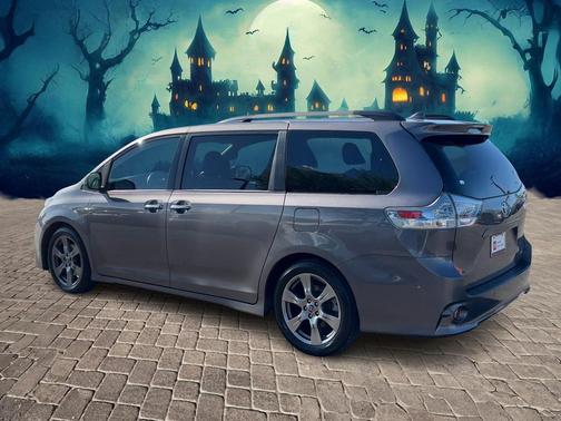 2019 Toyota Sienna SE Premium