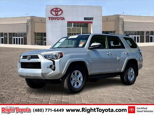 2024 Toyota 4Runner SR5