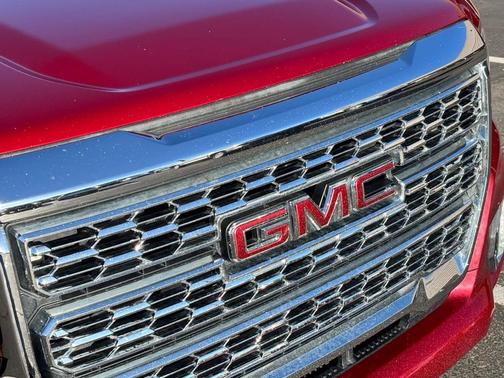 2021 GMC Canyon Denali